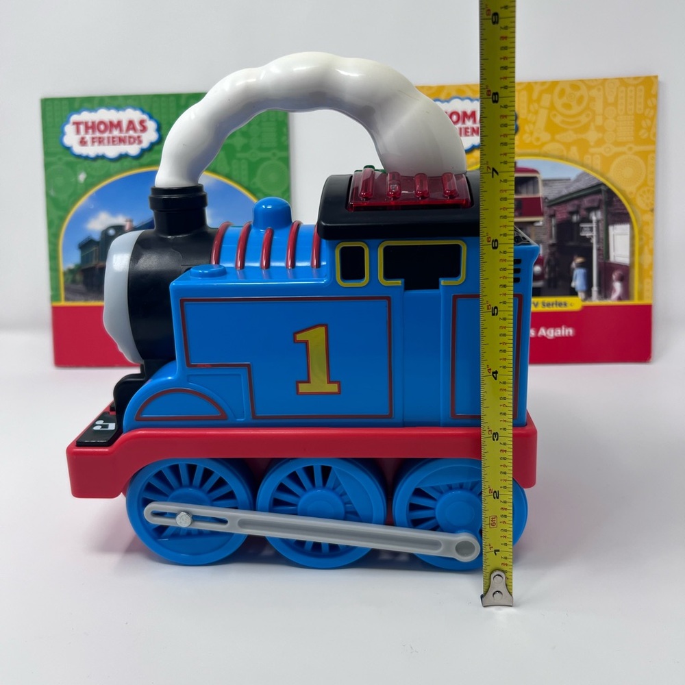 Thomas & Friends push lights and sound train - Picture 8 of 9